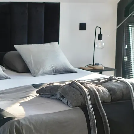 Kaszubski Loft Feriehus Sominy